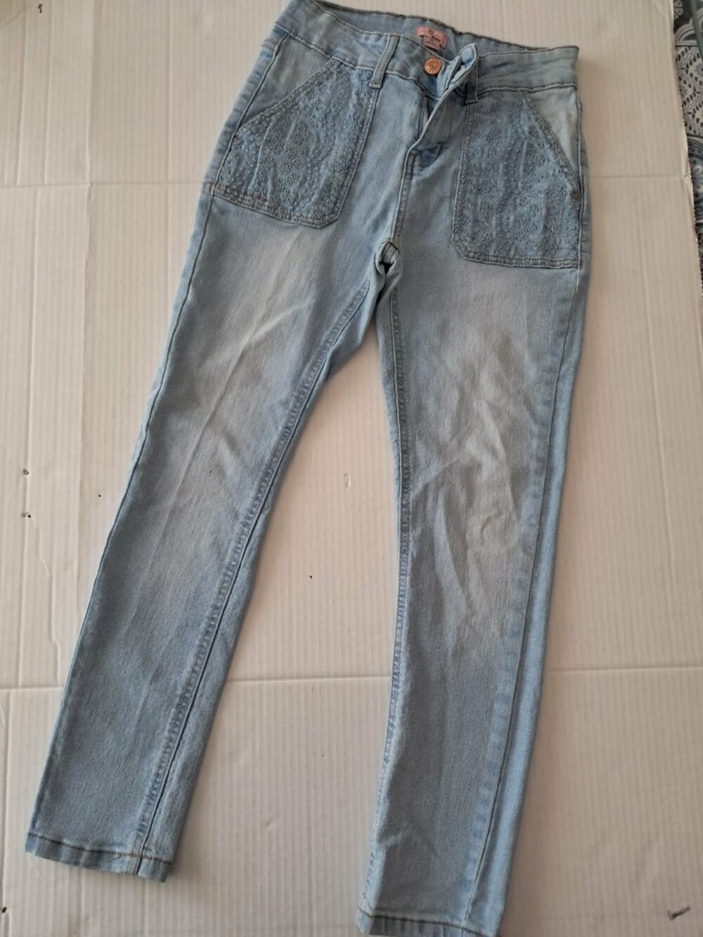 Victory Heart Girls Light Wash Denim Jeans Size 10 Lace Detail Front Pockets